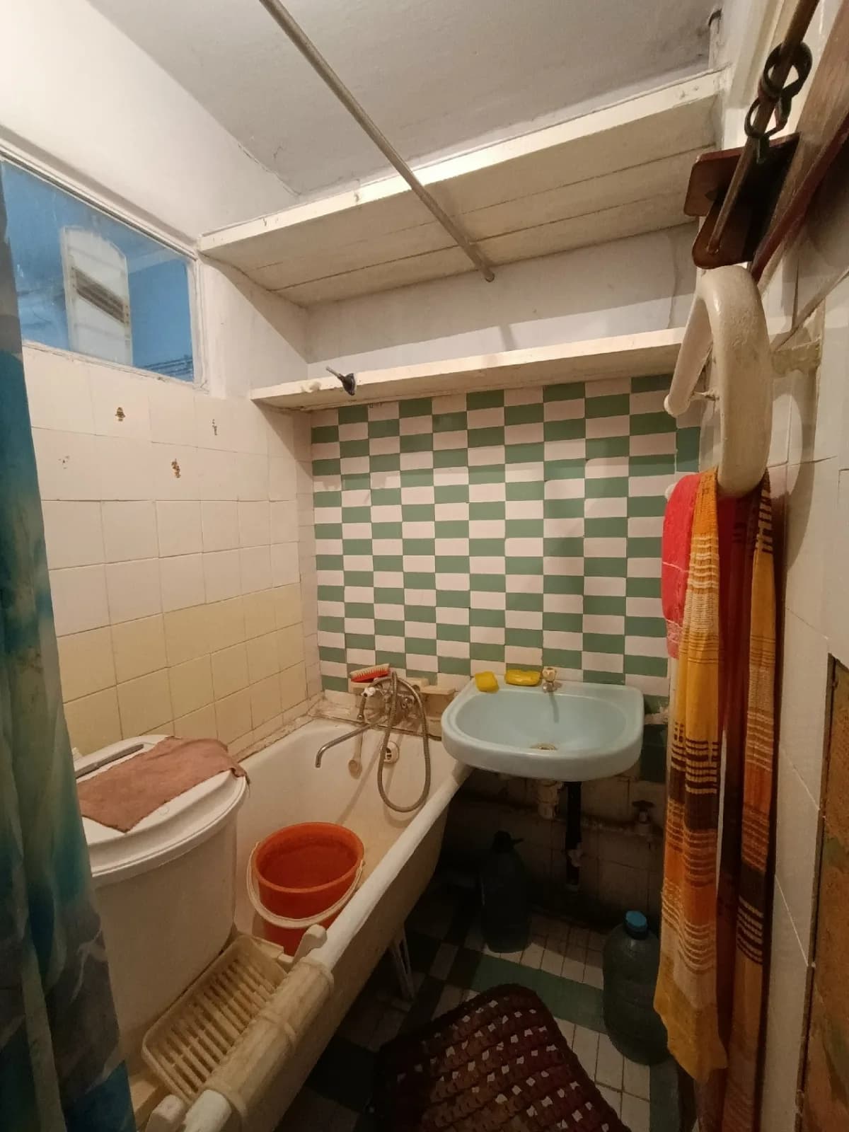 2-х комнатная квартира, 245 кв-л, ул. Остапенко 16