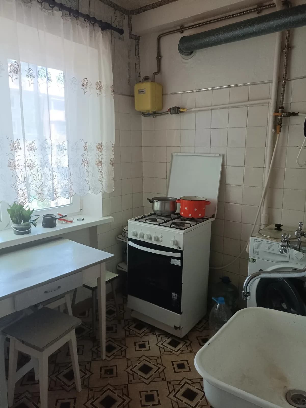 2-х комнатная квартира, ж/м Солнечный, ул. Бессонова 26