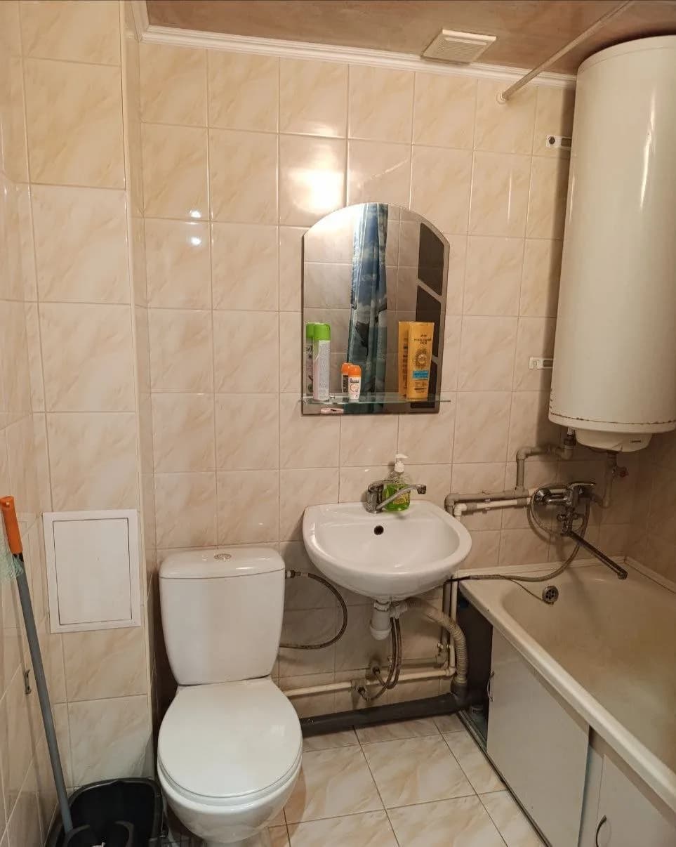 3-х комнатная квартира, 88 квартал, ул. Великан 45