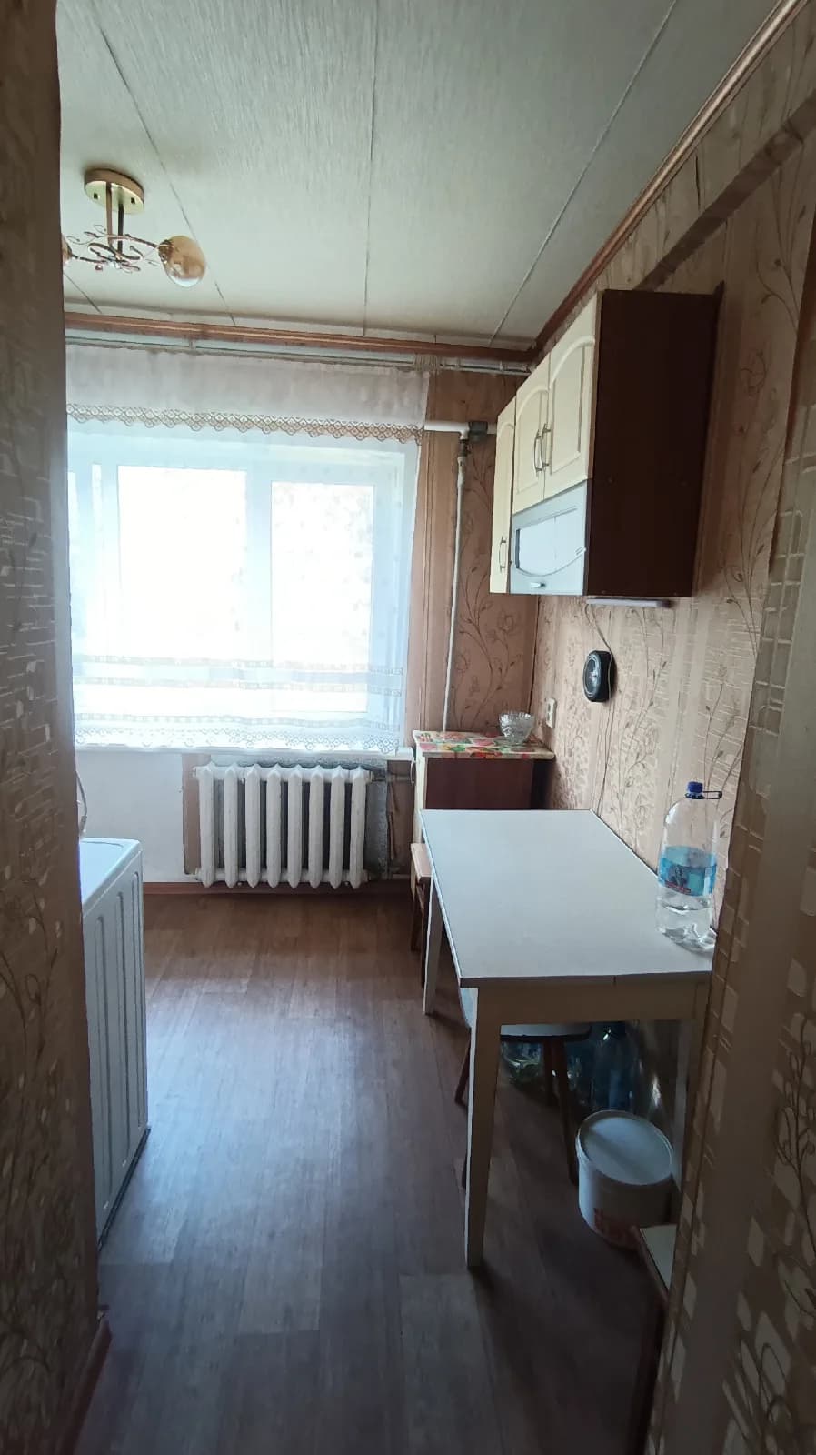 1-о ком. кв-ра, ул. Герцена 33, 5/5, р-н мойки "Ретро"